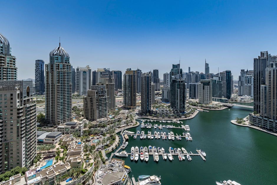 Dubai Skyline Crown Palace With Ultra Luxury Suites