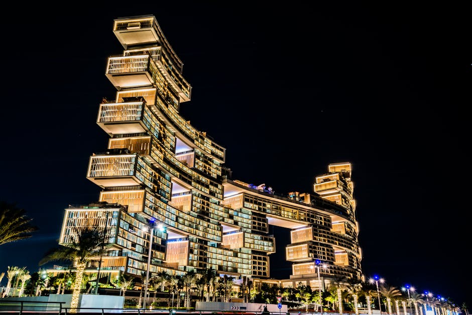 Dubai Skyline Prestige Hotel Featuring Elegant Royal Suites