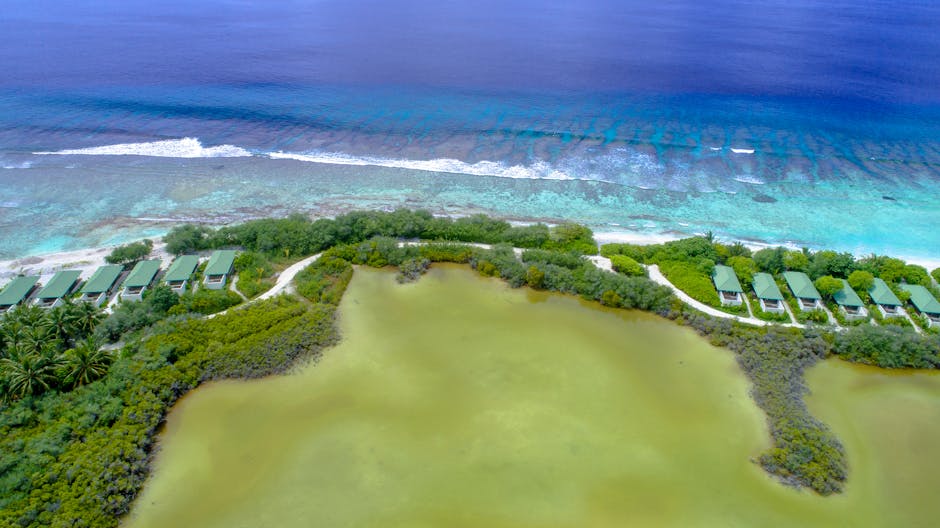 Maldives Ocean Crown Villas Above Turquoise Coral Lagoon
