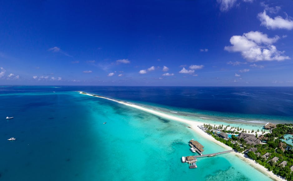 Tropical Emerald Island Retreat With Lagoon Infinity Pools