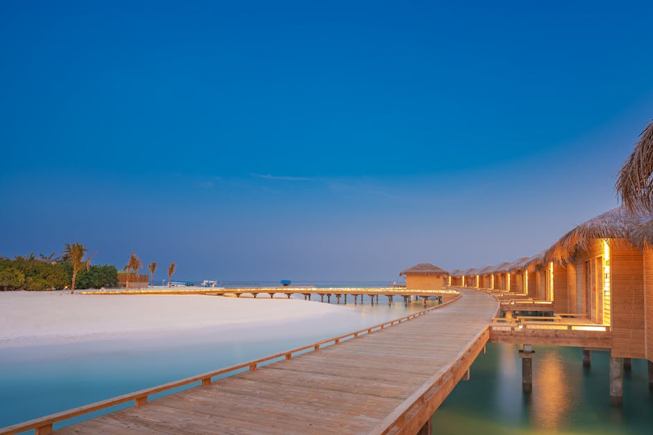 Tropical Paradise Resort With Sunset Infinity Lagoon Villas