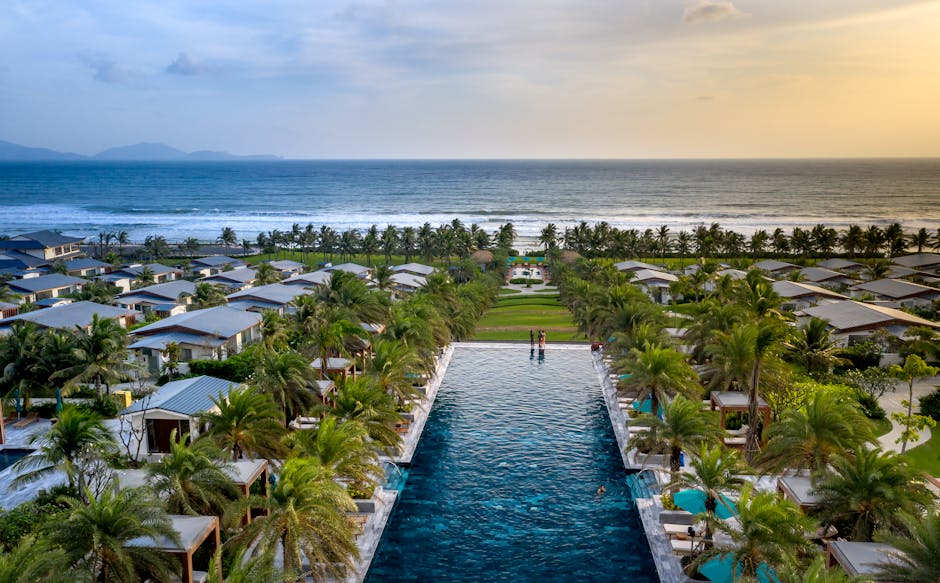 Tropical Sunset Paradise Retreat With Infinity Lagoon Villas